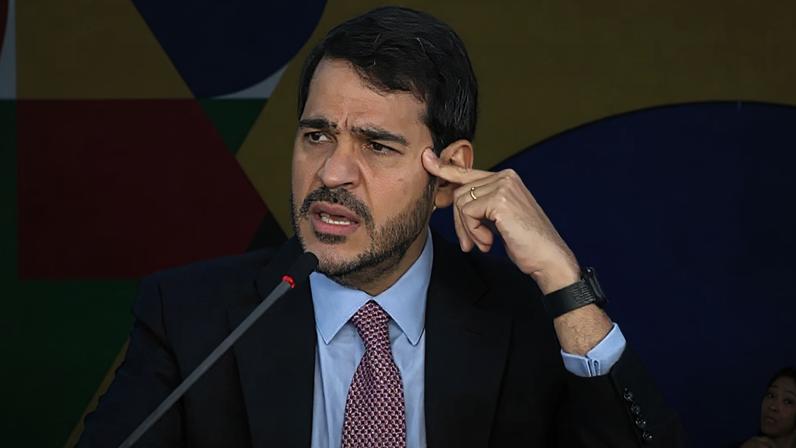 Senador Weverton Rocha destacou trajetória da carreira de Messias e pediu para sabatina ser realizada no dia 28 de abril. (Foto: reprodução/Youtube Canal Gov)