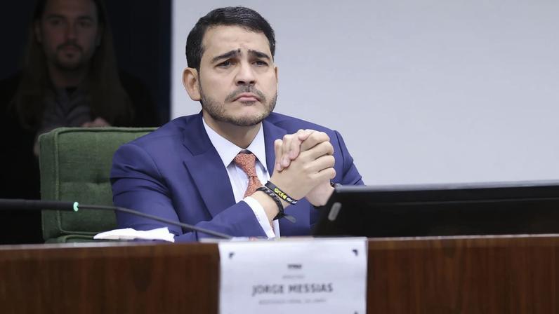 Messias, em carta ao Senado, cita origem evangélica e fé como guia ético