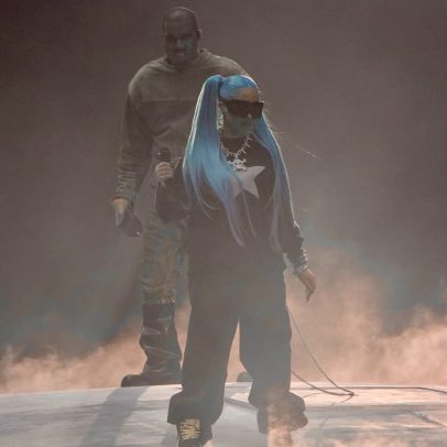 Kanye West leva filha North ao palco em show de retorno em LA