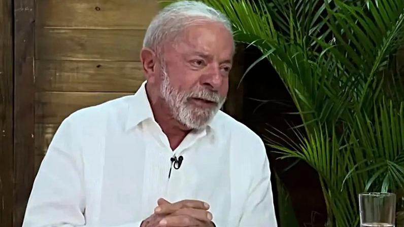 Lula aborda desvio no setor de combustíveis e recompra de refinaria na Bahia
