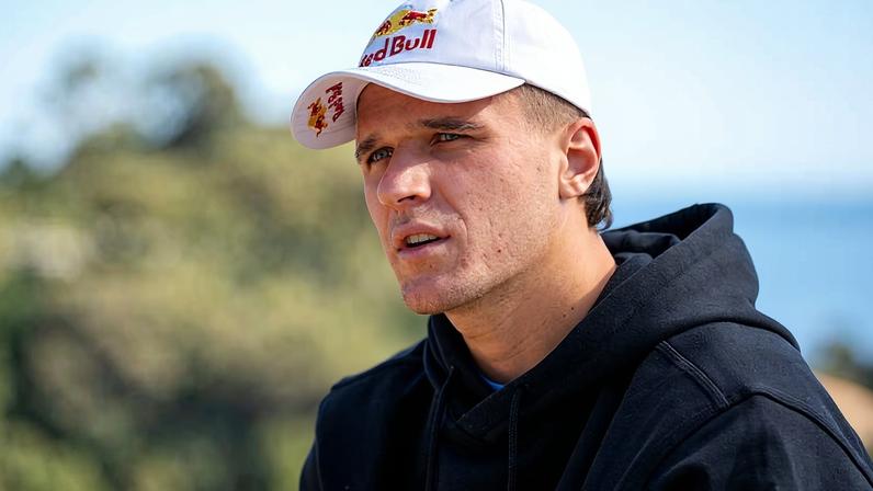 Mensik desiste de última hora e dá vaga a Dzumhur na chave