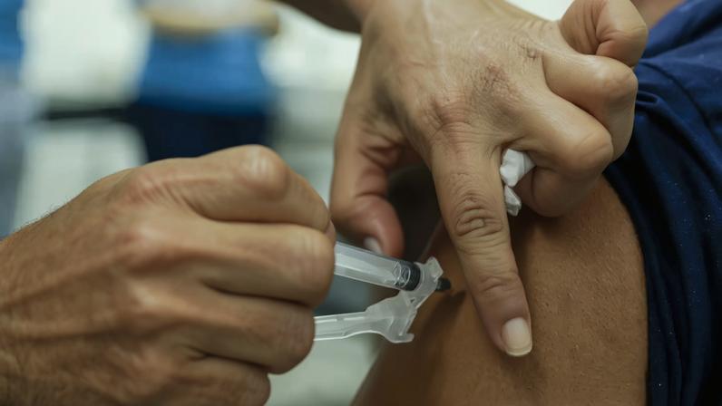Casos de influenza A continuam a crescer no Brasil, aponta Fiocruz