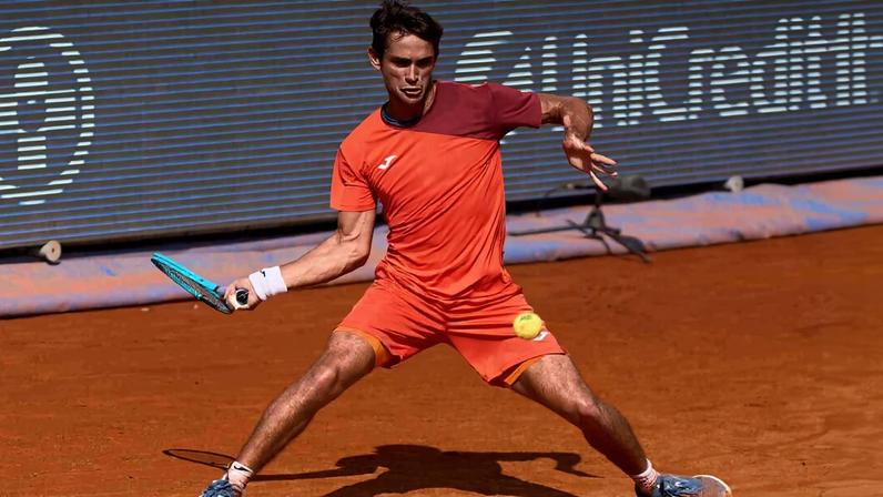 Navone vence final em Bucareste e conquista o seu primeiro ATP