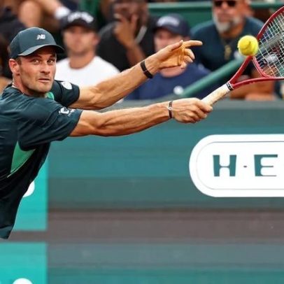 Paul salva match-points, vence em Houston e conquista 1º título no saibro