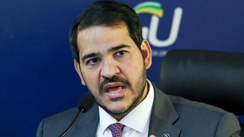 O advogado-geral da União, Jorge Messias deve ser o indicado de Lula para vaga no STF. (Foto: José Cruz/Agência Brasil..)