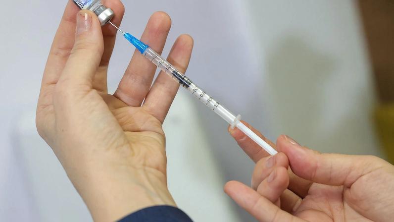 Vacina da gripe não aumenta risco da doença, afirma Ministério