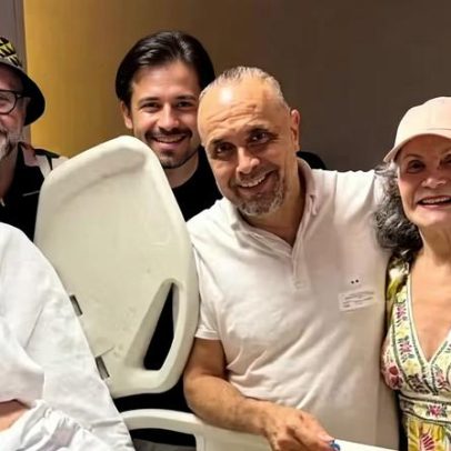 Mauro Mendonça comemora 95 anos no hospital ao lado da família