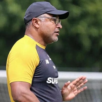 Roger Machado encara ex-time pelo São Paulo; números contra o Internacional