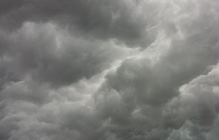 Rio Grande do Sul entra em alerta com chuva intensa e temporais