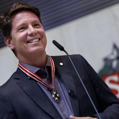 Mário Frias nega desvio de emendas para filme sobre Bolsonaro