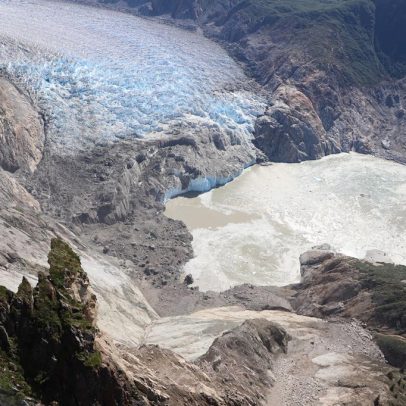 Desgelo no Alasca provoca segundo maior tsunami já registrado, com 480 m