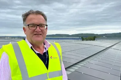 Aumento das vendas de painéis solares com foco em economia