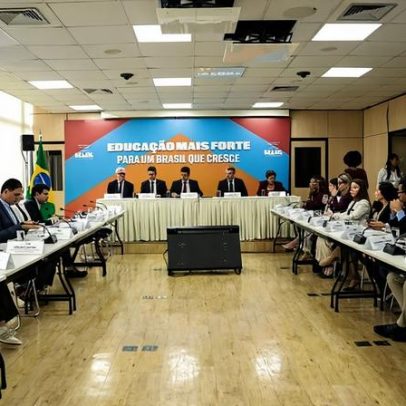 MEC discute papel do Enem na avaliação da educação básica