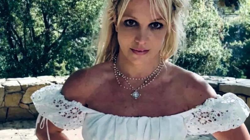 Britney Spears afirma à polícia que Lynne Spears matou garoto de 12 em vídeo