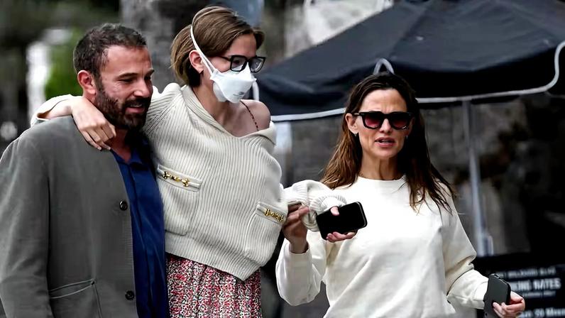 Ben Affleck e Jennifer Garner amparam filha após acidente
