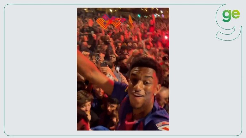Casadó e Balde celebram título espanhol com torcedores do Barça