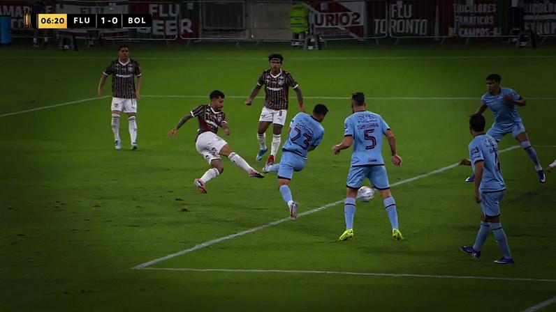 Carlos Melgar, do Bolívar, comemora gol sobre o Fluminense à la Neymar — Foto: Reprodução/ESPN