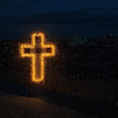 Culto ao amanhecer reúne 5 mil pessoas na orla de Balneário Rincão