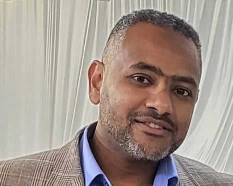 Esposa de britânico pede à Arábia Saudita libertação dele de detenção arbitrária