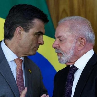 Lula dialoga com presidente da Bolívia, diante de crise política