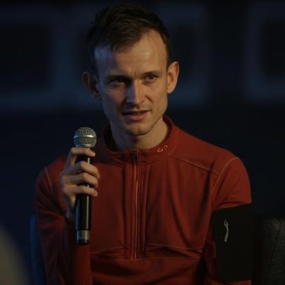 Preço do Ethereum estável; Vitalik mira reforma de privacidade e metadados
