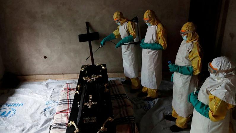 OMS aponta 139 mortes suspeitas em surtos de Ebola na África