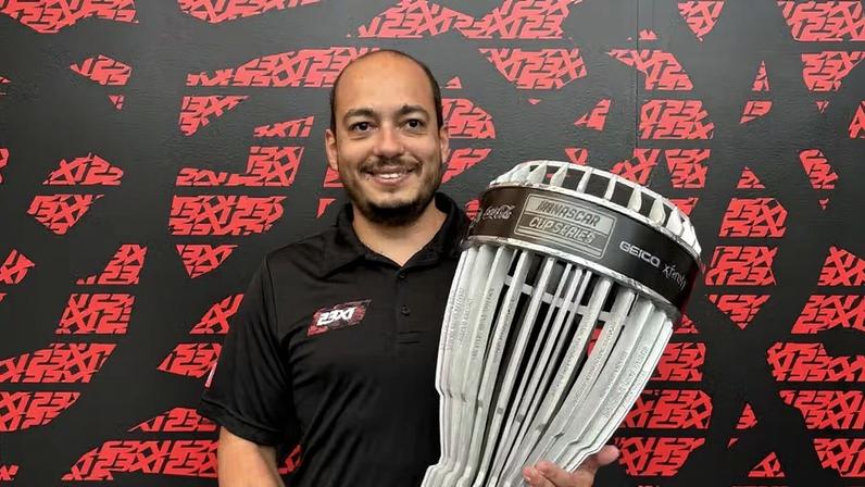 Engenheiro surgido na Porsche Cup integra equipe de Michael Jordan