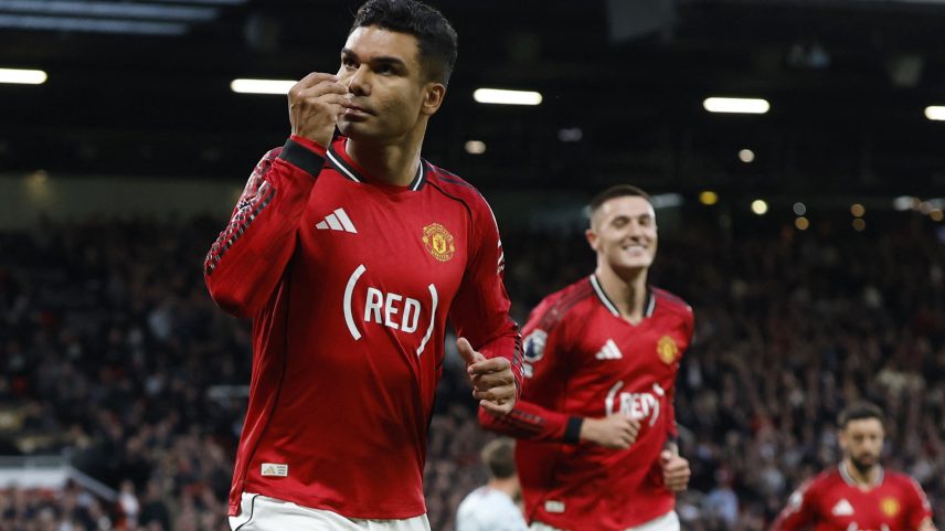 Casemiro gol Manchester United x Brentford Premier League — Foto: Reuters/Jason Cairnduff