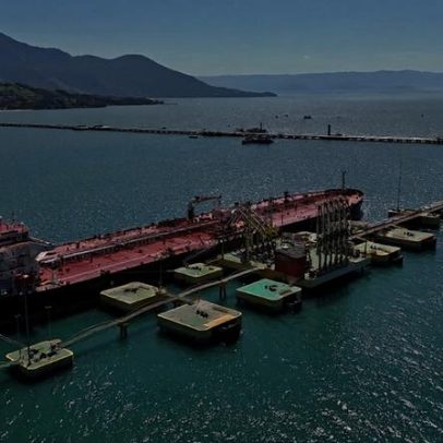 Produção de petróleo do Brasil bate recorde pelo segundo mês seguido em março