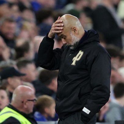 Guardiola mantém City motivado após tropeço, promete luta até o fim