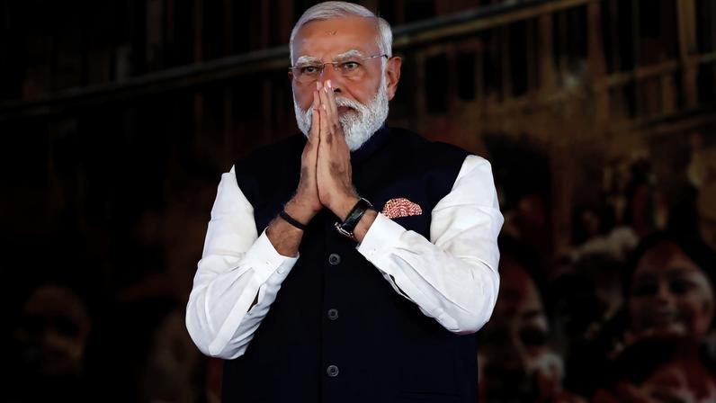 Modi pede à Índia austeridade no combustível diante da alta dos preços globais