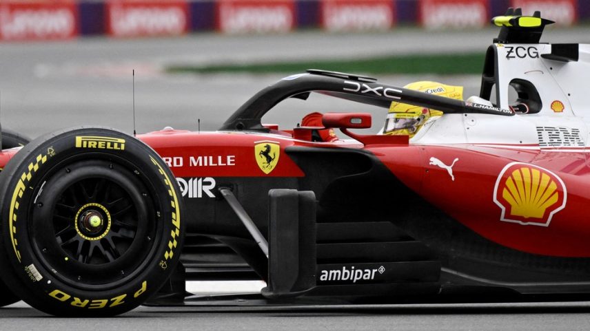Hamilton pretende manter tática de dispensar simulador da Ferrari