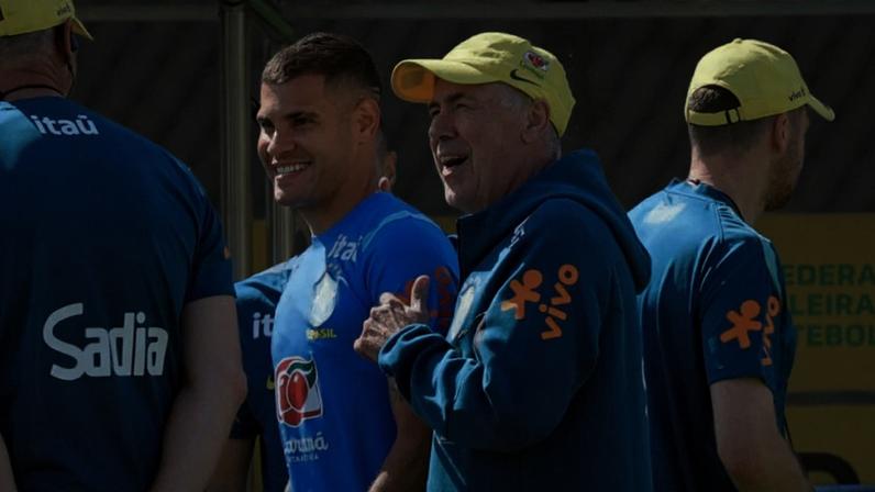 Técnico da seleção brasileira, Carlo Ancelotti, durante treinamento da equipe em Teresópolis 28 de maio de 2026 REUTERS/Pilar Olivares
