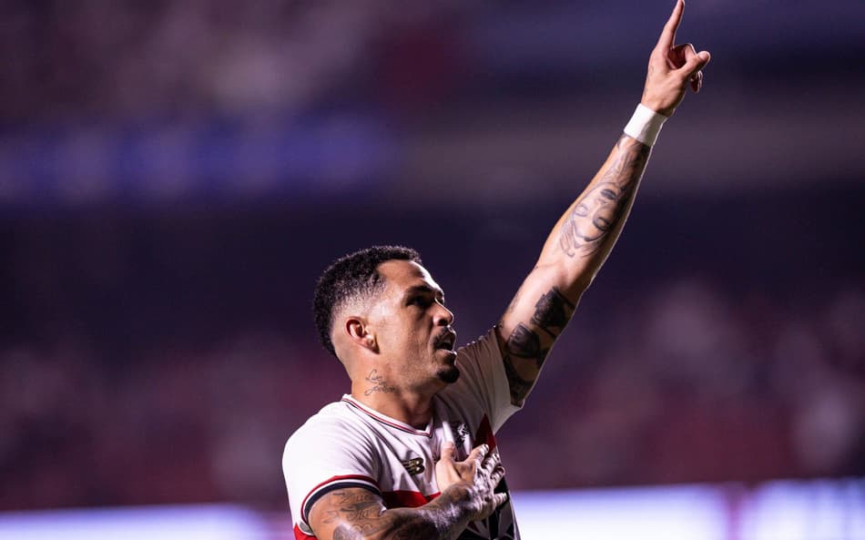 Luciano, atacante do São Paulo