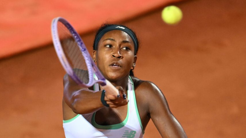 Gauff celebra evolução após nova virada
