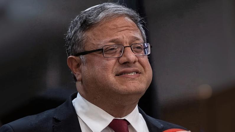 Ministro ultradireitista de Israel provoca ativistas detidos em Gaza