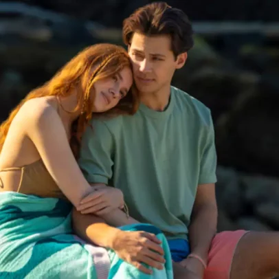 Novo romance Depois Daquele Ano ganha trailer e pôster no Prime Video