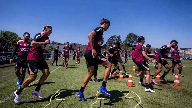 Tchoca segue fora dos jogos do Corinthians (Foto: Rodrigo Coca/Agência Corinthians)