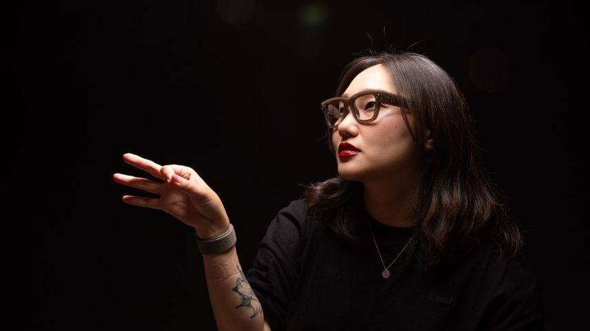 Meta lança escrita virtual para todos com Ray-Ban Display