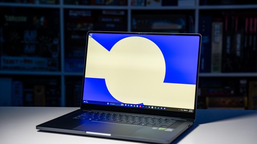 Notebook topo de linha da Samsung é cópia do MacBook Pro que falhou