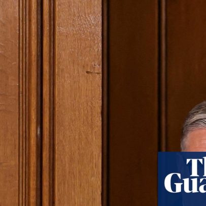 Catherine West recua do desafio a Starmer, mas pede que ele siga até setembro