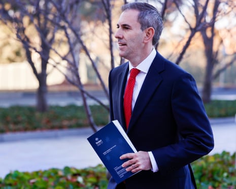 Orçamento busca reduzir ansiedades econômicas empurrando australianos à One Nation