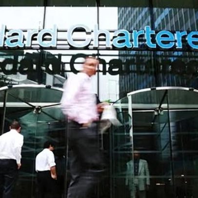 Standard Chartered vai cortar mais de 7.000 empregos ao ampliar uso de IA