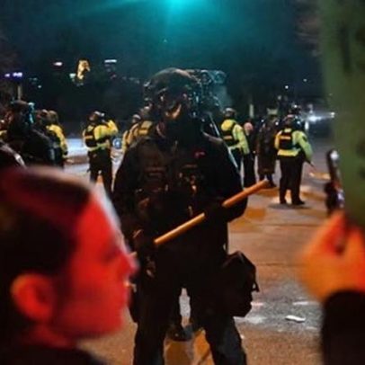 Oficial do ICE é acusado por tiroteio contra venezuelano em Minnesota