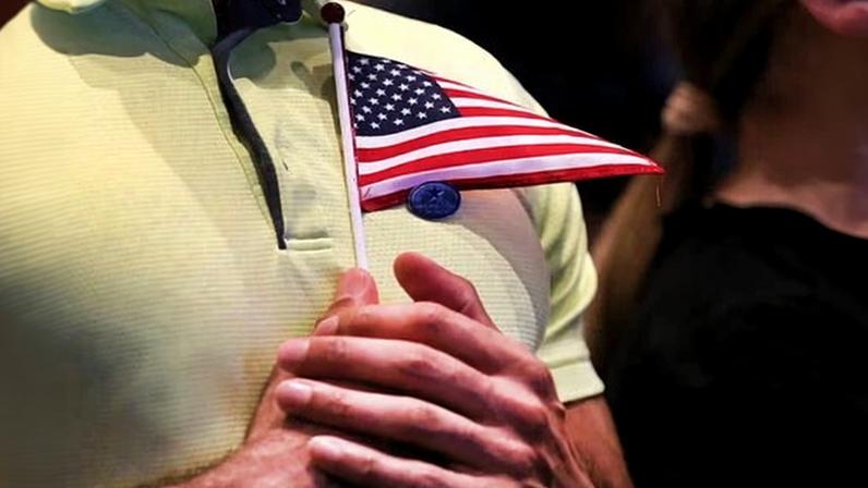 Caos com novas regras de cartão verde de Trump