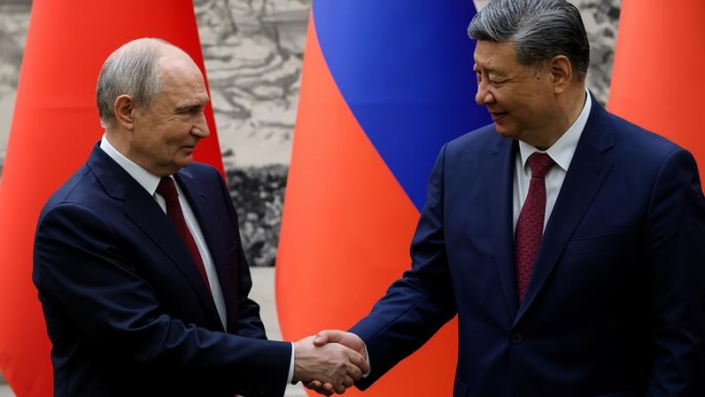 Xi e Putin continuam próximos como aliados, indicam análises