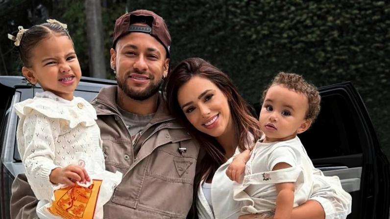 Neymar se despede da família antes da Copa 2026; Mavie rouba a cena