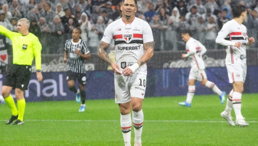 Luciano cobra reação do São Paulo após derrota no clássico