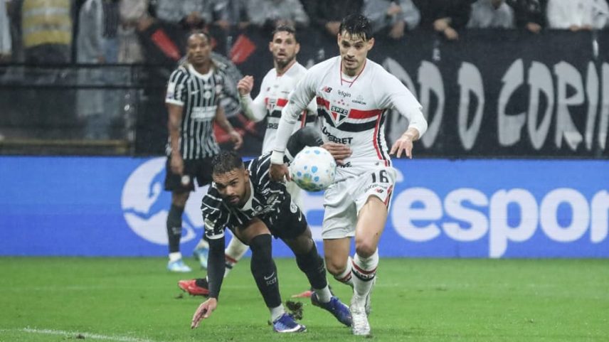 Bobadilla, do São Paulo, em clássico contra o Corinthians