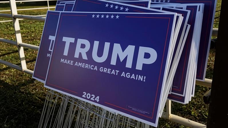 Veterano da Califórnia conhecido por exibição pró-Trump morre após agressão